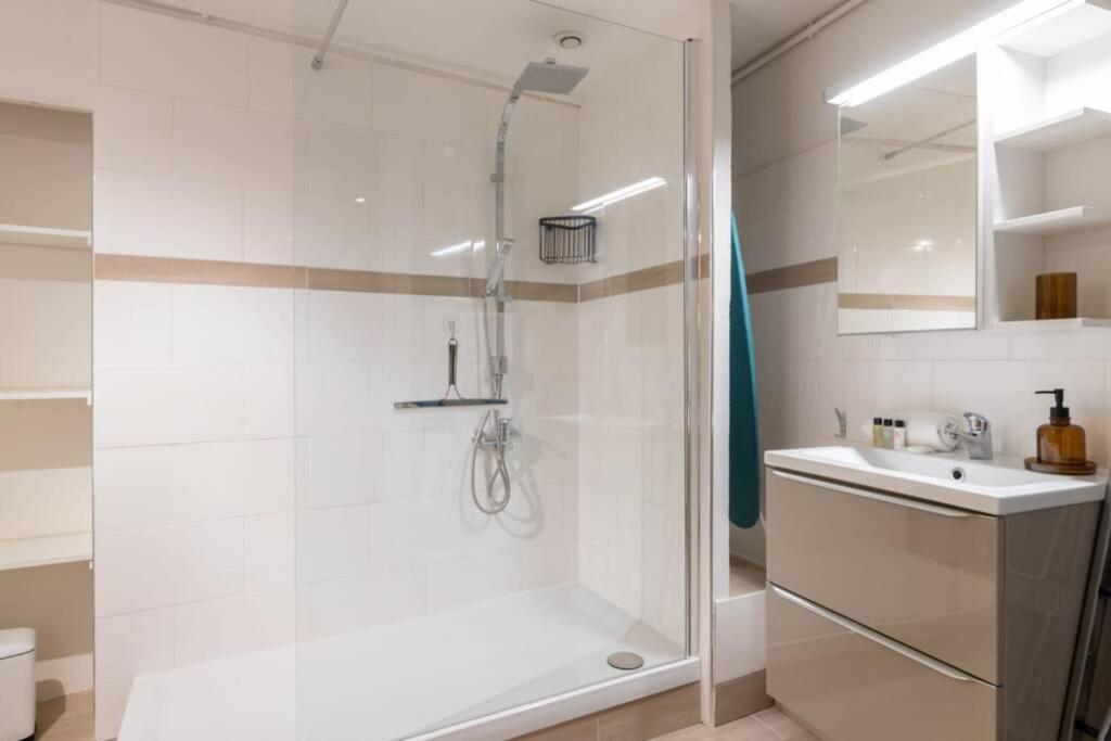 Romantic Flat In The Heart Of The City Avignon Luaran gambar