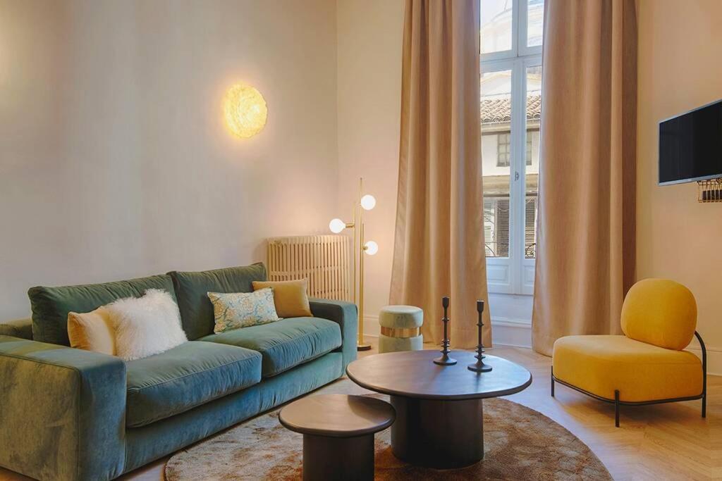 Romantic Flat In The Heart Of The City Avignon Luaran gambar