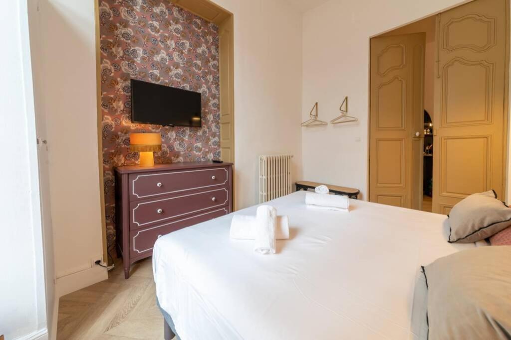 Romantic Flat In The Heart Of The City Avignon Luaran gambar